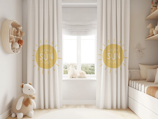 Halı Vagonu HV366 You Are My Sunshine yazılı çocuk odası kadife kumaş fon perde, çocuk odası dekorasyonu için ideal, yumuşak bir dokuyla kaliteli bir seçenek. Çocuk Odası Fon Perde olarak mükemmel bir tercih.