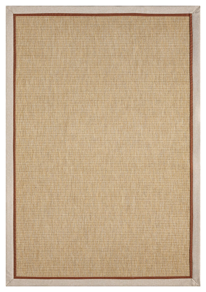 HALI VAGONU markasının Krem Terracotta Çift Renk Kumaş Bordürlü Sisal Halı, modern ve zarif bir görünüm sunar. Bu el yapımı sisal halı, dayanıklı ve evcil hayvan dostu olmasının yanı sıra, dekoratif tasarımıyla da dikkat çekiyor. Kolay temizlenebilir yapısı ile ofis için halı olarak da kullanılabilir.