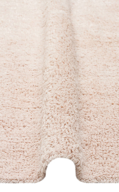 COTTON BOON CBN PLAIN BEIGE Yıkanabilir Kaymaz Tabanlı bebek halısının köşe detayları.