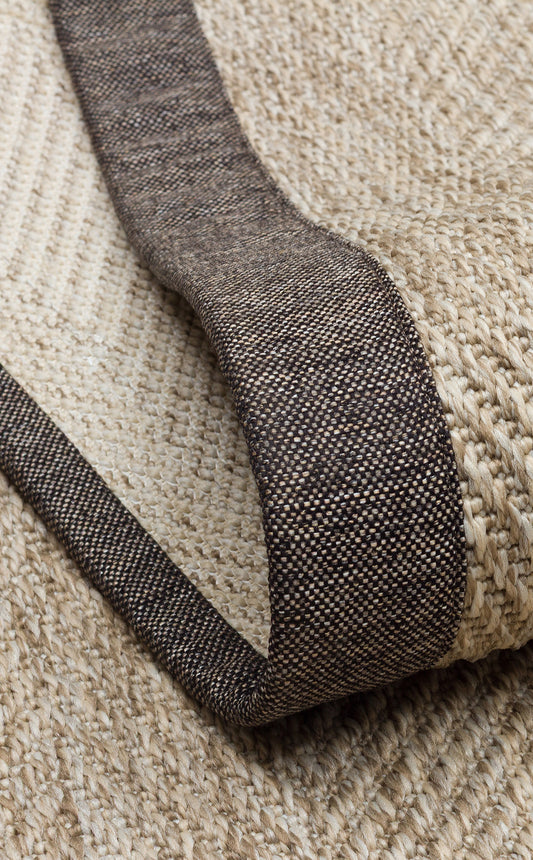 Kahve Kırçıllı Kumaş Bordürlü Balık Sırtı Desenli Bej Sisal Halı - El Yapımı, Dayanıklı, Modern Tasarım - ZHR_2704_L.Beige_BRD_Dark_Mix