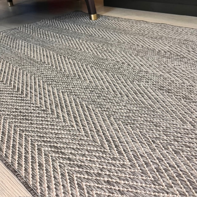 Elit Sisal halının kenarları ve tabanı görünümde, dokunun yakın çekimi.